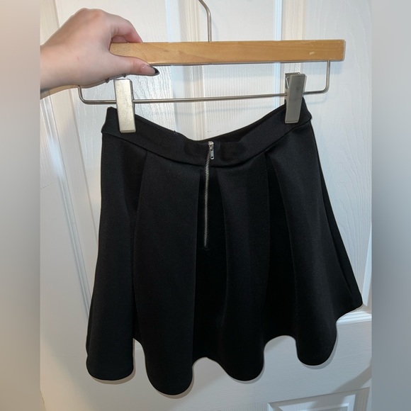 Black Skater Skirt - Picture 4 of 4